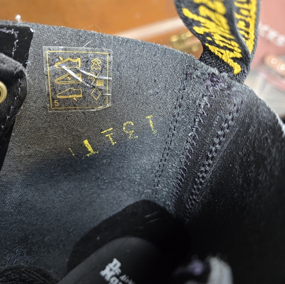 Dr. Martens Patent Leather Zip Combat Boots | Women’s US 5 | Chunky Lug Sole - Picture 11 of 12